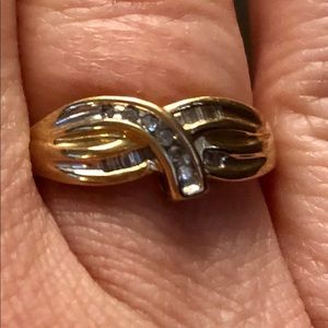 14k gold ring with diamond accents